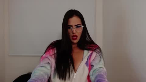 Snapshot of karlota_hank chatting on February 25, 12:25 am Karlis online show from February 25, 12:25 am