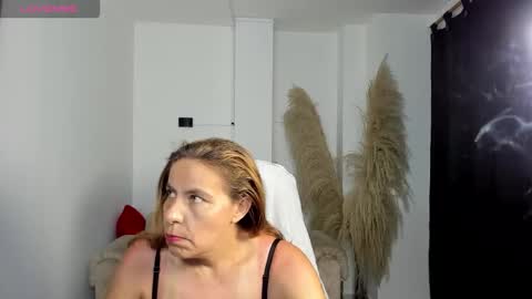 KARLYE online show from March 27, 2:24 am