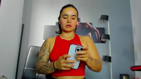   online show from December 30, 3:02 pm