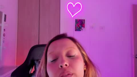 Snapshot of karodu chatting on September 16, 10:29 pm Karo online show from September 16, 10:29 pm