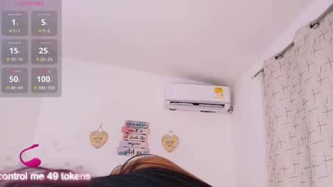 Snapshot of karol_diazz chatting on January 23, 11:26 am Karol Diazz online show from January 23, 11:26 am