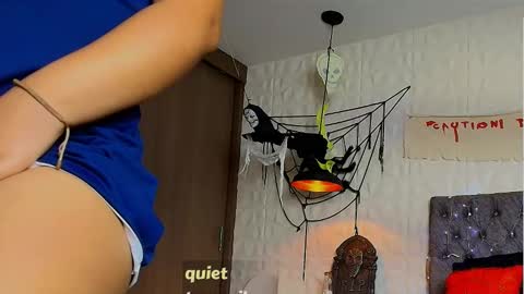 Snapshot of karol_dl chatting on October 21, 9:30 pm karol dl online show from October 21, 9:30 pm