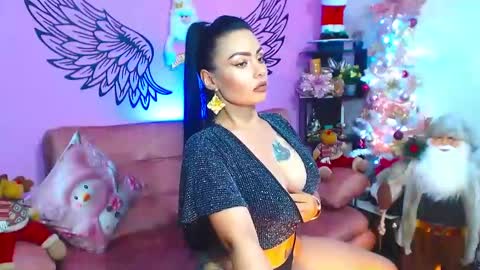 Snapshot of karol_kennedy chatting on December 29, 6:45 am Karol Kenedy online show from December 29, 6:45 am
