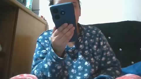 Snapshot of karol_naughty chatting on December 24, 1:16 am online show from December 24, 1:16 am