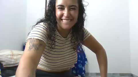 Snapshot of karol_naughty chatting on January 12, 11:26 pm online show from January 12, 11:26 pm