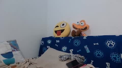 Snapshot of karol_naughty chatting on January 24, 9:06 am online show from January 24, 9:06 am