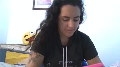 Snapshot of karol_naughty chatting on January 9, 10:31 am online show from January 9, 10:31 am