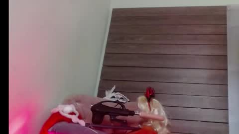 karol_yesenia online show from September 29, 2:00 pm