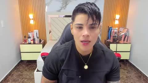 Karoll online show from October 2, 2:27 am