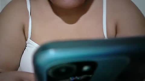 Snapshot of karolbb chatting on December 20, 11:16 pm karolbb online show from December 20, 11:16 pm