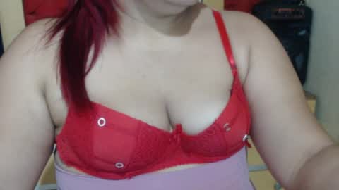 karolbb21 online show from May 24, 9:58 pm