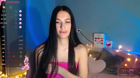 Kira online show from March 28, 2:11 am