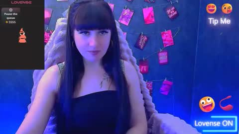 Caroline online show from April 7, 5:53 am