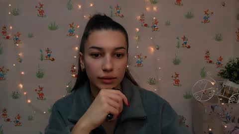 Karolina online show from December 19, 7:29 pm