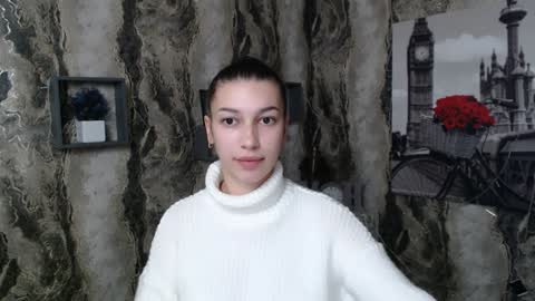 Karolina online show from December 13, 10:30 am