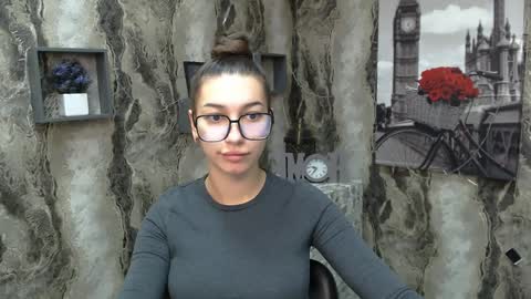 Karolina online show from December 15, 6:07 am