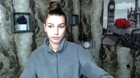 Karolina online show from December 4, 6:33 am