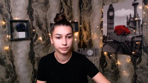 Karolina online show from December 22, 7:22 am
