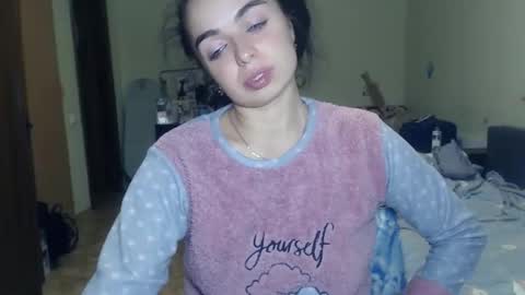 Mila online show from December 12, 7:48 pm