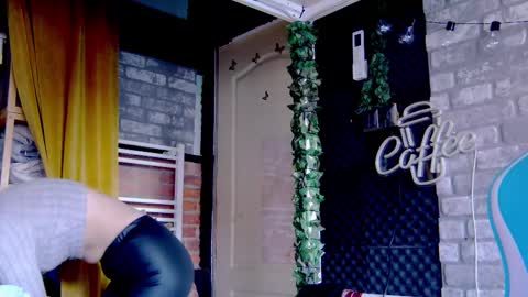 karoline121 online show from February 10, 2:26 pm