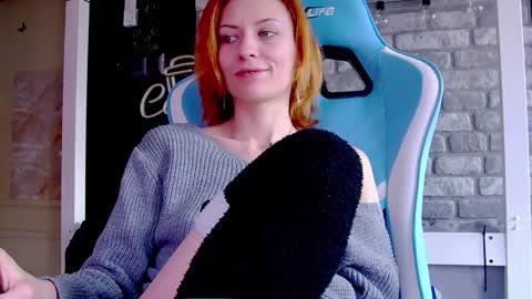 karoline121 online show from February 6, 2:04 pm