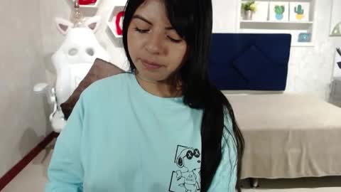 Snapshot of karolineburnx chatting on September 18, 4:22 am Isa online show from September 18, 4:22 am