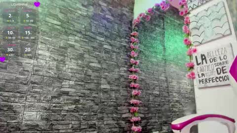 KAROLL online show from October 18, 1:14 pm