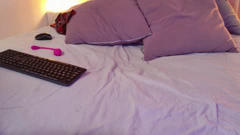 Kary  online show from March 31, 8:58 am