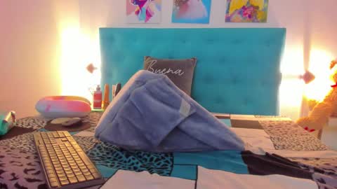  Kasandra  online show from December 12, 2:48 am