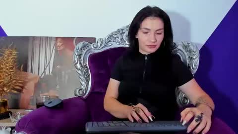 Miss K. online show from June 20, 4:38 am