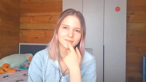 Jenni online show from October 8, 3:22 am