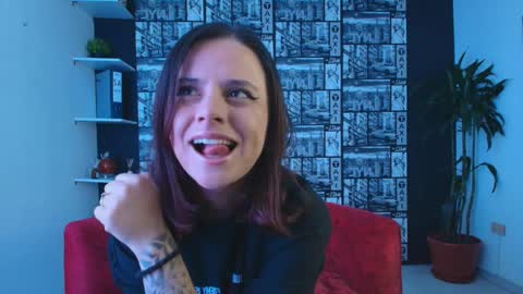 kassandra james online show from March 26, 12:18 pm