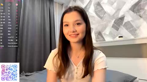 Snapshot of kassandrataulbee chatting on October 10, 6:18 am Kira online show from October 10, 6:18 am