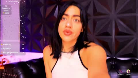 Snapshot of kassianoir_ chatting on December 12, 8:21 pm Kasi online show from December 12, 8:21 pm