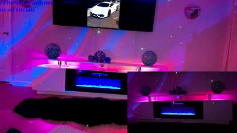 BriannaBrave online show from April 1, 8:26 am