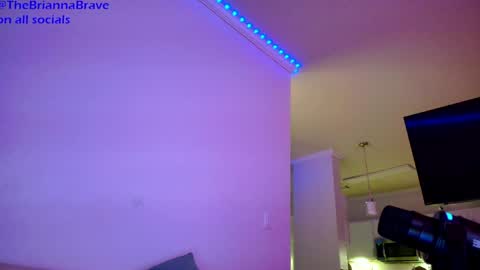 BriannaBrave online show from March 26, 5:09 am