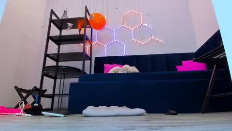 kat__cat online show from October 1, 6:51 am