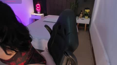kat_blake online show from February 24, 4:33 am