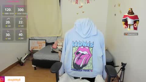 Snapshot of kat_ly_chan chatting on September 25, 12:54 am Kat online show from September 25, 12:54 am