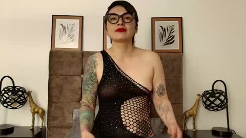 kat paradisse online show from October 8, 9:19 pm