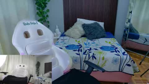 kate online show from December 18, 8:13 pm