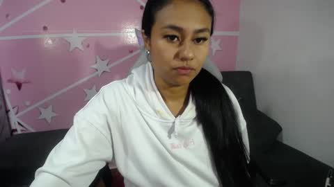Snapshot of kataleya_amaya chatting on March 5, 7:49 am kataleya_amaya online show from March 5, 7:49 am