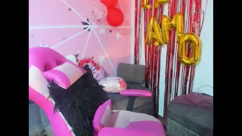Snapshot of kataleya_amaya chatting on February 16, 2:43 pm kataleya_amaya online show from February 16, 2:43 pm