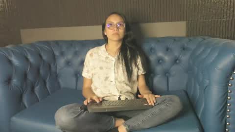Katalina online show from May 6, 7:51 pm