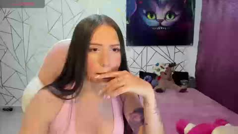 Snapshot of katalina_2101 chatting on September 20, 5:28 am Katalina online show from September 20, 5:28 am