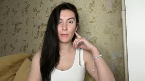 KatalinaQE online show from May 22, 7:50 am