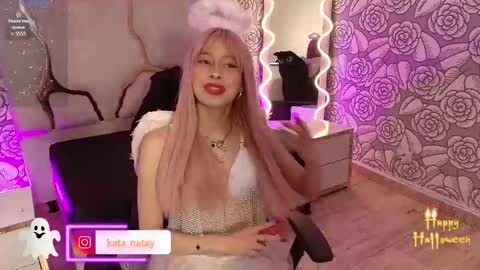 katana_tay online show from October 31, 5:06 pm