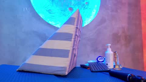 KATARINA ROSTOVA online show from October 31, 1:29 am