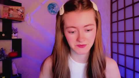 Snapshot of kate_cuddle chatting on December 12, 2:26 am Kate online show from December 12, 2:26 am