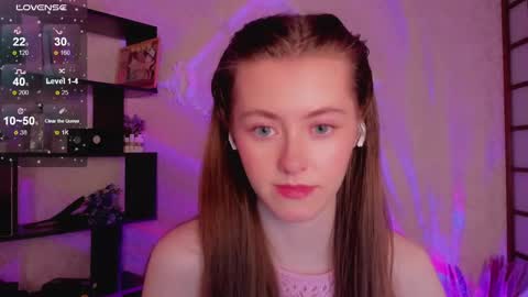 Snapshot of kate_cuddle chatting on January 30, 2:27 am Kate online show from January 30, 2:27 am